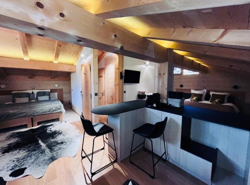 Chalet Inarpa - Appartements Et Suites Ла-Клюза Екстер'єр фото